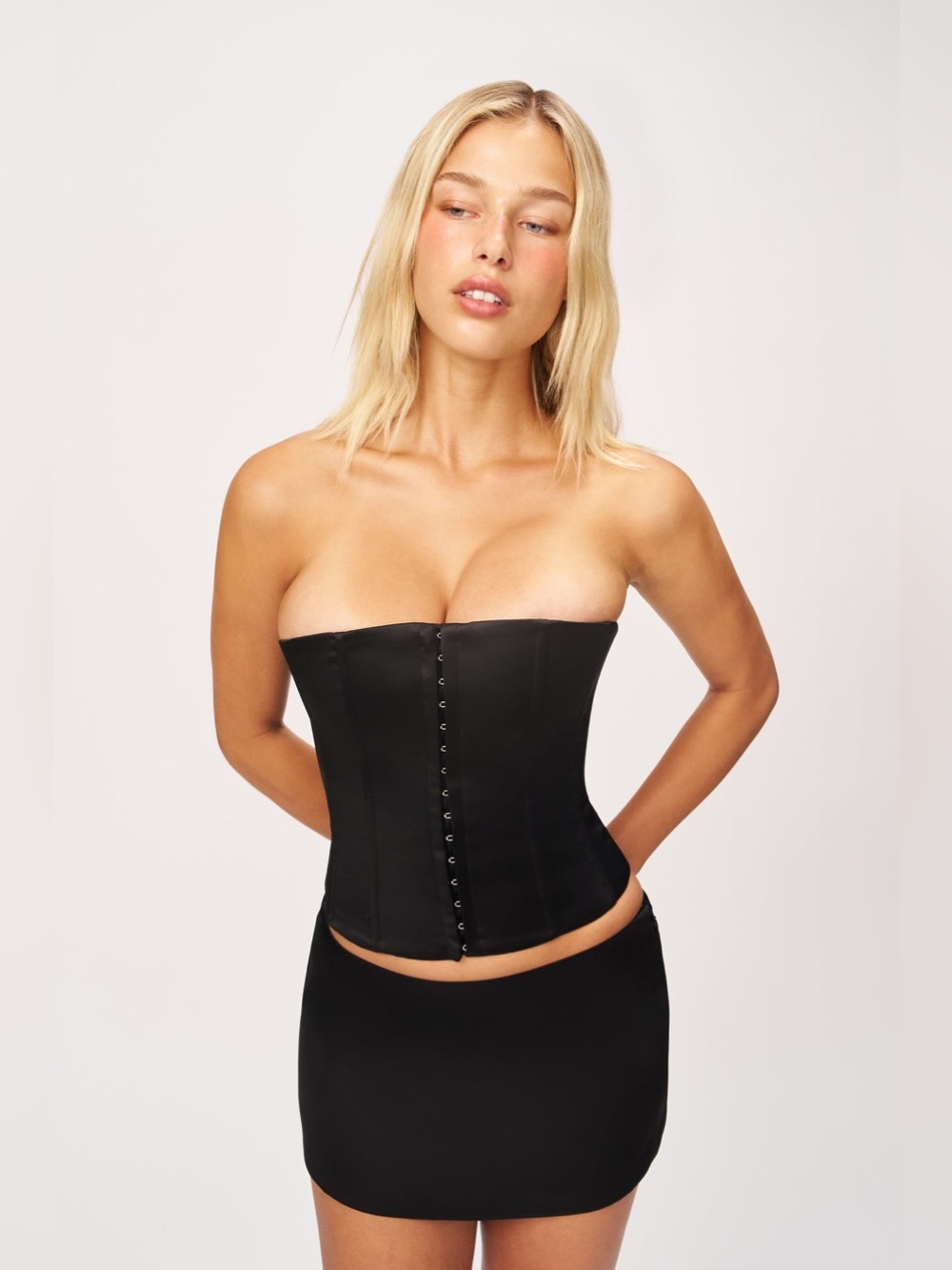 Guizio Satin Strapless Black Waist-Cincher Corset Size Small NWOT
